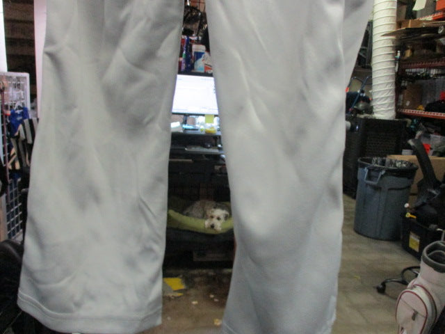 Load image into Gallery viewer, Used QBK Open Bottom Size 6T Baseball Pants
