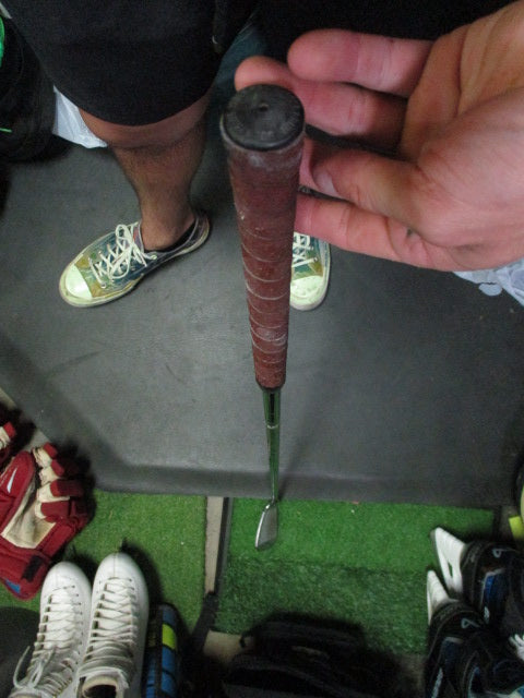 Load image into Gallery viewer, Used Titleist 690.CB Forged Right Hand 9 Iron
