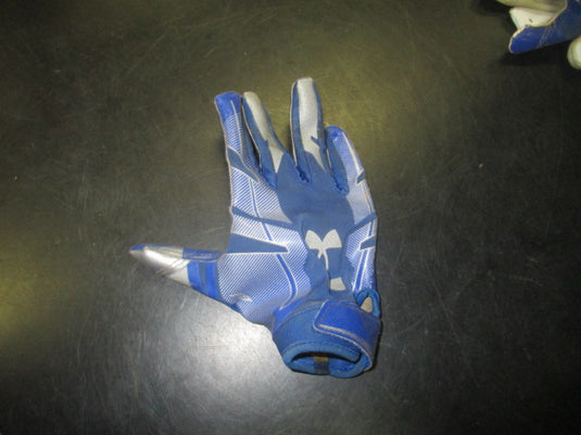 Used Under Armour Right Hand Only Reciver Glove in Blue Youth Medium