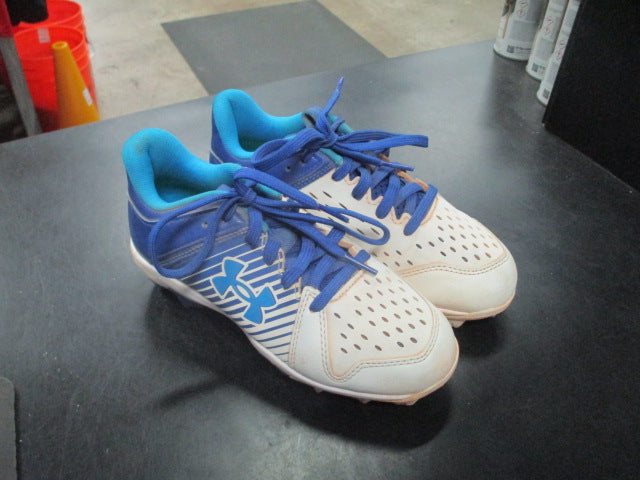 Load image into Gallery viewer, Used Under Armour Leadoff low Youth Cleats

