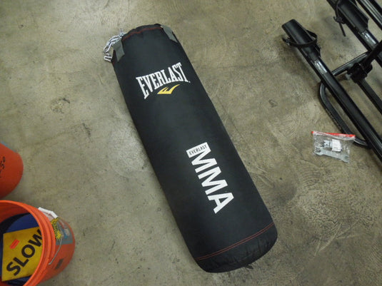 Used Everlast MMA 75 lb Heavy Bag