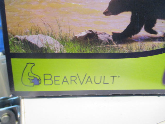 Load image into Gallery viewer, Bear Vault BV450 Vault Bear Canister

