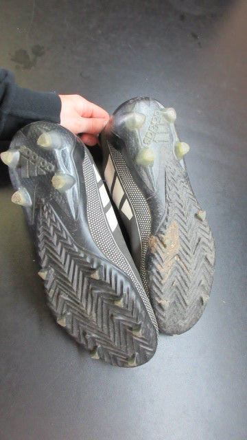 Load image into Gallery viewer, Used Adidas Adizero Soccer Cleats - Size 10
