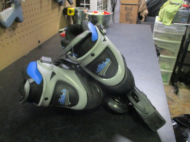 Load image into Gallery viewer, Used Hikole Adjustable Inline Skates Size 2-5
