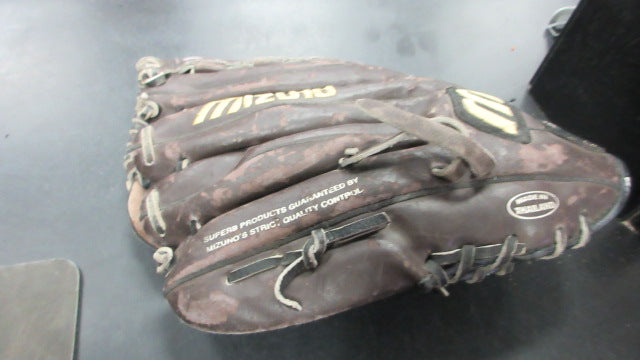Load image into Gallery viewer, Used Mizuno Franchise 12&quot; Glove - RHT

