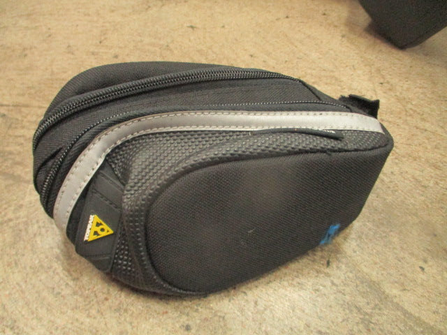 Load image into Gallery viewer, Used Topeak Bike Seat Post Bag
