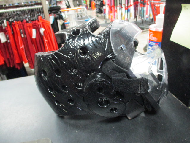Load image into Gallery viewer, Used Extreme ATA Martial Arts Head Gear Size Medium
