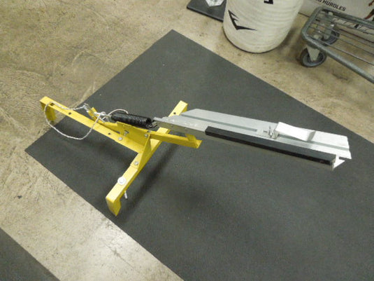 Used Manual Clay Target Launcher