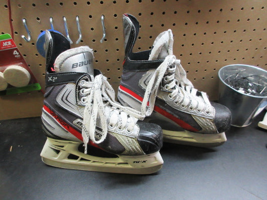 Used Bauer Vapor X 2.0 Hockey Skates - Size 4