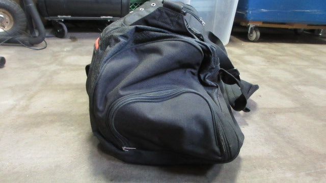 Load image into Gallery viewer, Used Callaway Golf Sport Duffle Bag
