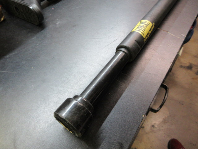 Load image into Gallery viewer, Used Everlast Pull-Up Bar
