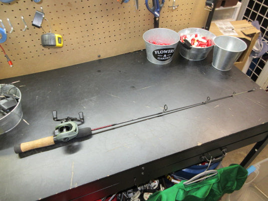 Used Ugly Stik Dock Runner Fishing Pole Combo - 36"