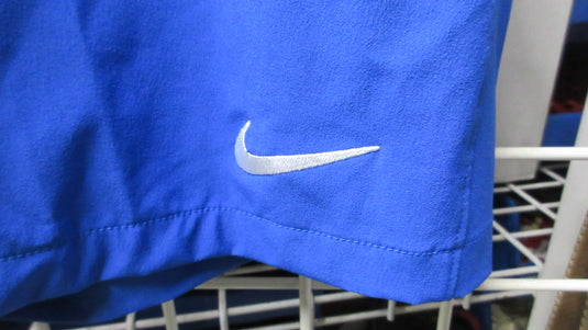 Nike Standard Fit Blue Shorts Youth Size Large - Like New