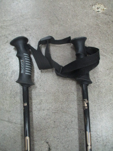 Load image into Gallery viewer, Used Scott Downhill Ski Poles 46&quot;
