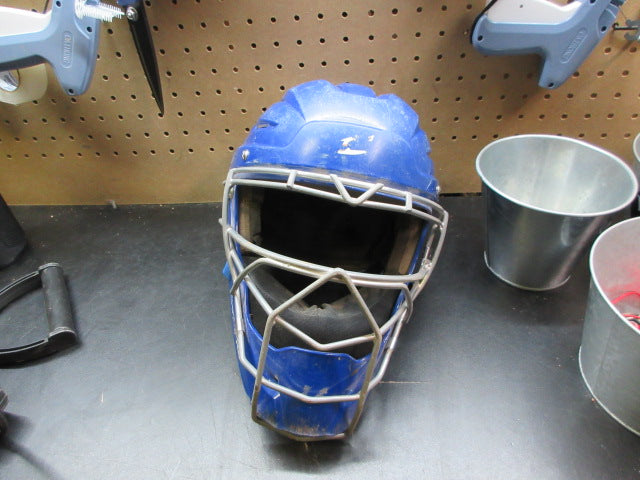 Load image into Gallery viewer, Used Champro Optimus MVP Plus Catchers Helmet - 6 1/2 - 7
