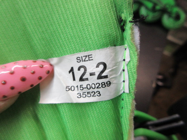 Load image into Gallery viewer, Used Roller Derby Roller Skates/ In-Line Skates - Size Youth 12-2
