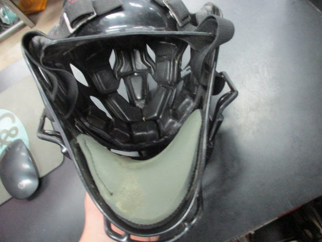 Load image into Gallery viewer, Used Easton Natural Catchers Helmet  6 1/8 - 7
