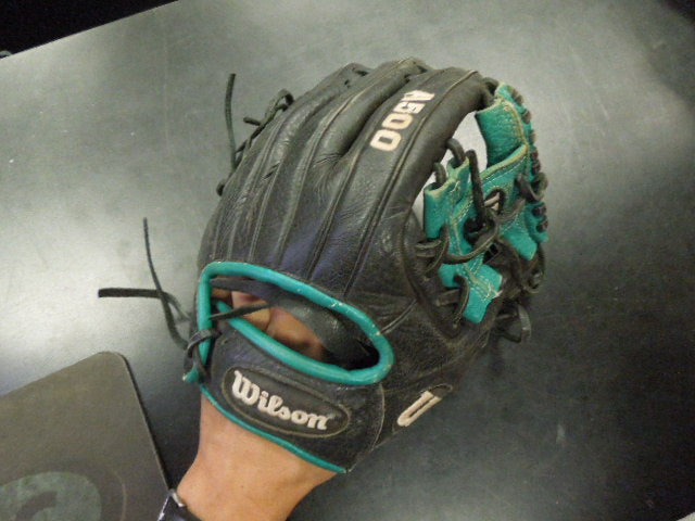 Load image into Gallery viewer, Used Wilson A500 A05RB161075 10.75" RHT Glove
