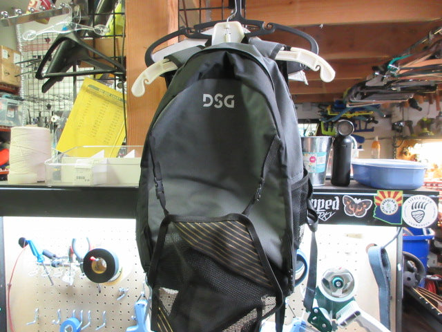 Load image into Gallery viewer, Used DSG Backpack
