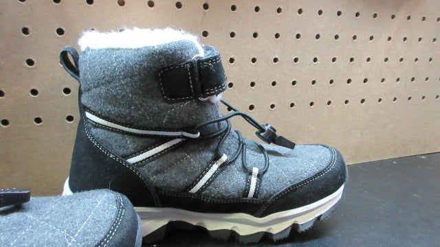 Load image into Gallery viewer, Used Visionreast Winter Snow Boots - Size 5
