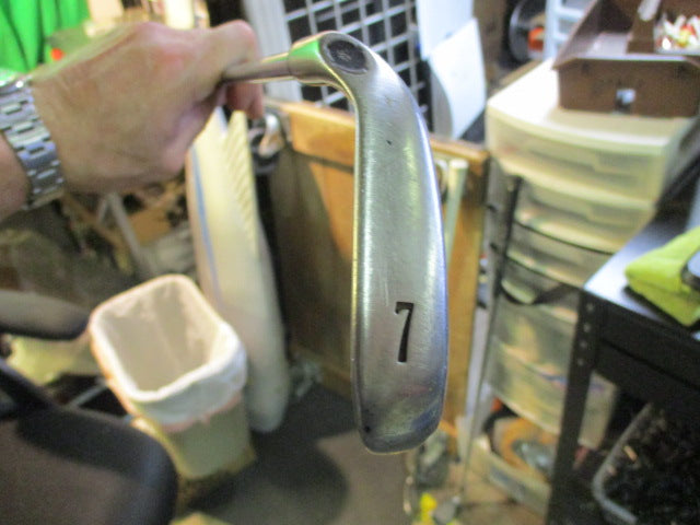 Load image into Gallery viewer, Used Callaway X18 RH 7 Iron
