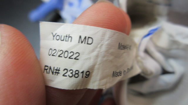 Load image into Gallery viewer, Used Adidas Football Receiver Gloves  - Youth Medium
