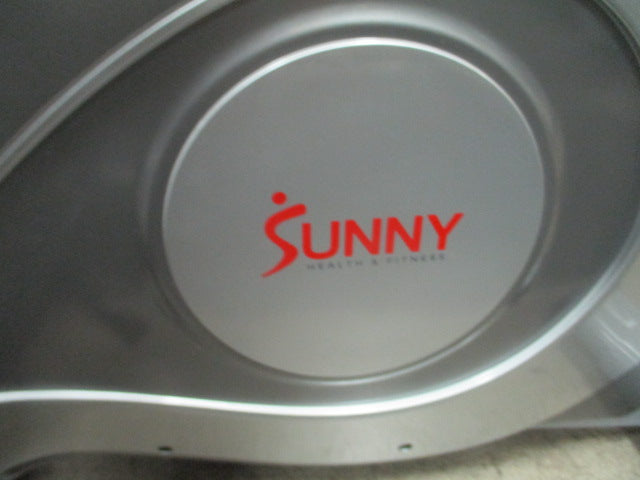 Load image into Gallery viewer, Used Sunny Health &amp; Fitness SF-RW5515 Magnetic Rowing Machine
