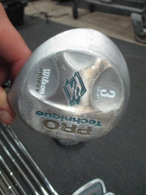Load image into Gallery viewer, Used Wilson Pro Technique Iron Set 3-9, PW, Driver, 5 Wood, 3 Wood - RH
