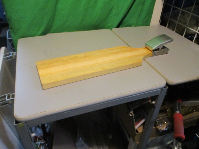 Load image into Gallery viewer, Used 24" Hardwood Fish Fillet Board
