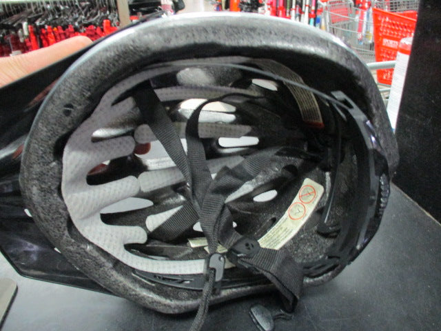 Load image into Gallery viewer, Used Bontrager Size 50cm - 57cm Bicycle Helmet
