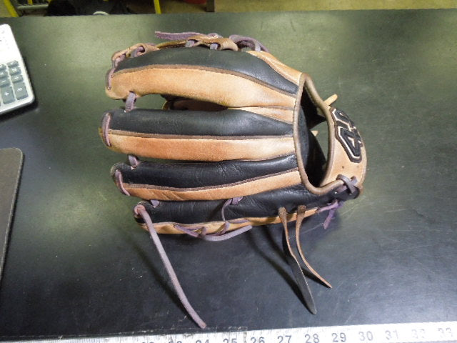 Load image into Gallery viewer, Used 44PRO Signiture Series Custom JP11 11.5" RHT Infield Glove
