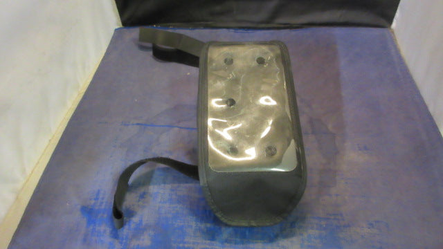 Load image into Gallery viewer, Used DTUCycle Bicycle Bag - broken zipper
