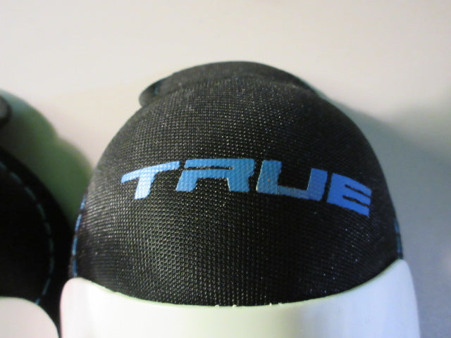 Load image into Gallery viewer, Used True Kids Size Small Hockey Shin Pads
