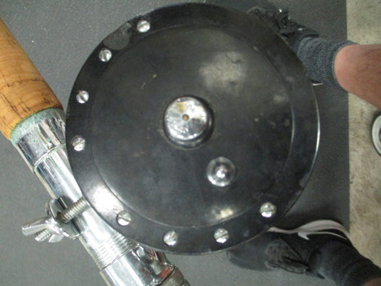 Used Hurricane Groupper Digger 6' 6' Rod With PENN Longbeach 66 Reel