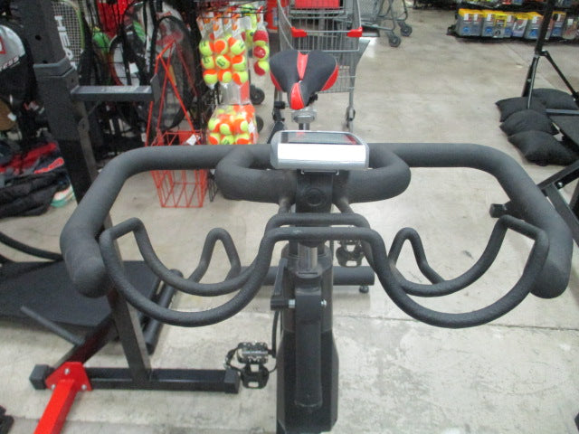 Load image into Gallery viewer, Used Sole SB 900 Fitness Exercise Bicycle
