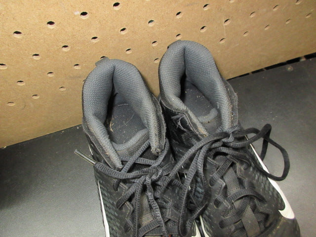 Load image into Gallery viewer, Used Nike Alpha Menace 2 Shark Football Cleats - Size Youth 4
