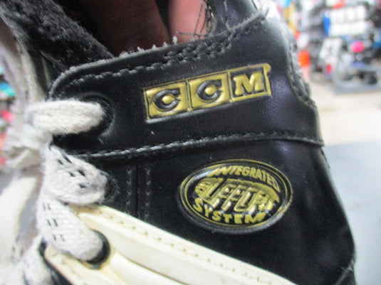 Used CCM 385 Tacks Size Youth 9 Ice Hockey Skates