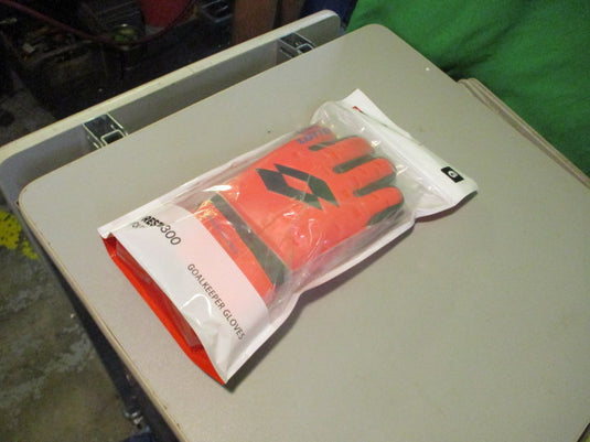 Lotto Presto 300 Youth Size 6 Goalie Gloves