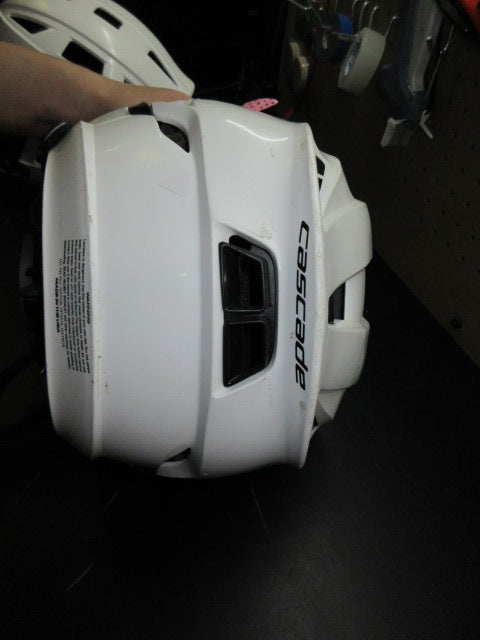 Used Cascade S Lacrosse Helmet