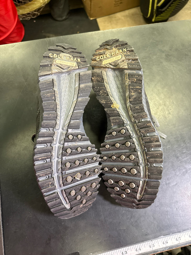 Load image into Gallery viewer, Used Cole Haan Golf Grand 360 Golf Shoes Size 9
