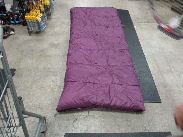 Load image into Gallery viewer, Used Slumberjack Sleeping Bag
