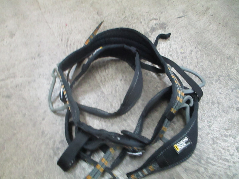 Load image into Gallery viewer, Used Singing Rock Climbing Sit Harness Size Large
