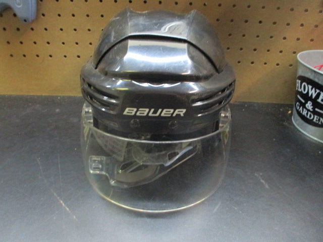 Load image into Gallery viewer, Used Bauer 7500 Adjustable Hockey Helmet
