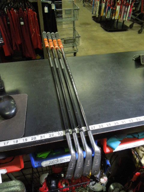 Load image into Gallery viewer, Used Lynx Black Cat 4 pc Right Hand Iron Set 7-9i and Pw
