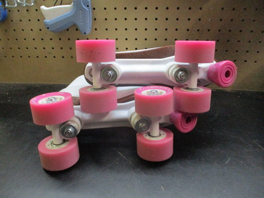 Used Chicago Skates Rink Roller Skates - Size 7