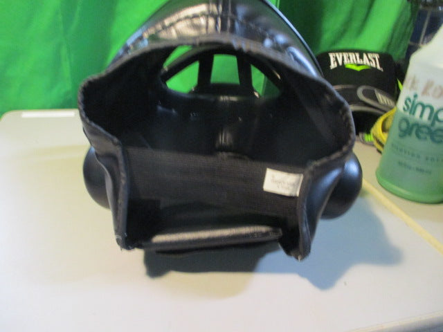 Load image into Gallery viewer, Used  Wacoku Size Large Head Gear
