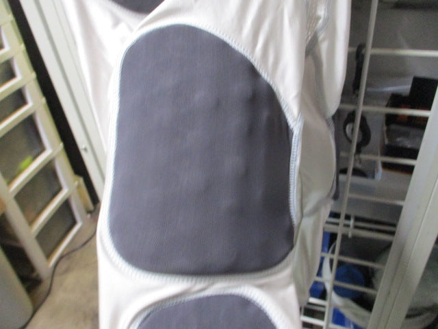 Load image into Gallery viewer, Used Cramer Adult 7-Pad Football Girdle (Size not Listed)
