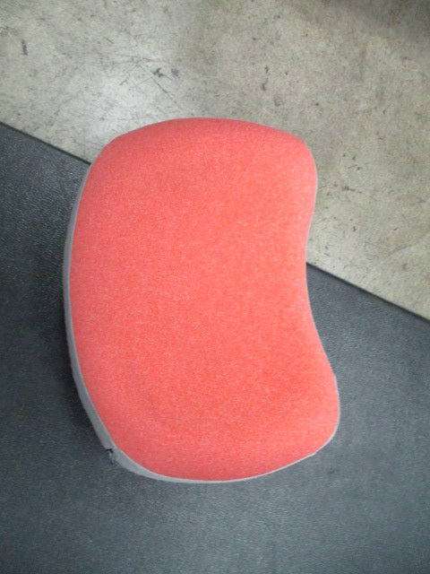 Load image into Gallery viewer, Used Leisure Co MoonLite Inflatable Pillow
