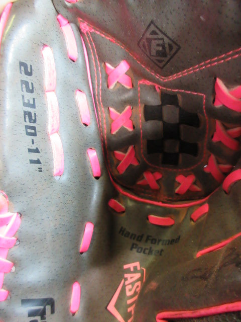 Load image into Gallery viewer, Used Franklin Fastpitch Po Series 11" Glove - RHT
