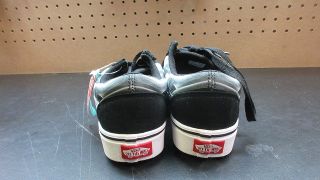 Load image into Gallery viewer, Vans Old Skool After Dark Sneaker - Size 4
